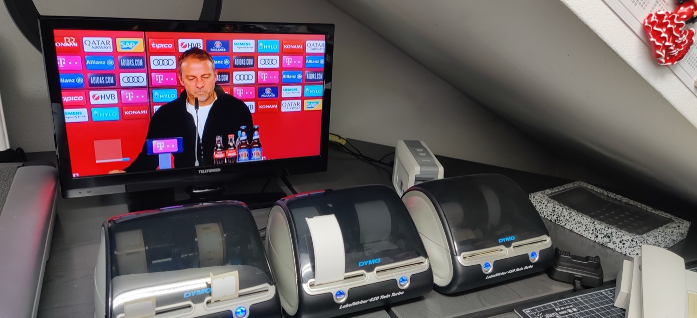 Deine Etiketten-Drucker – und Fußball im Fernsehen
